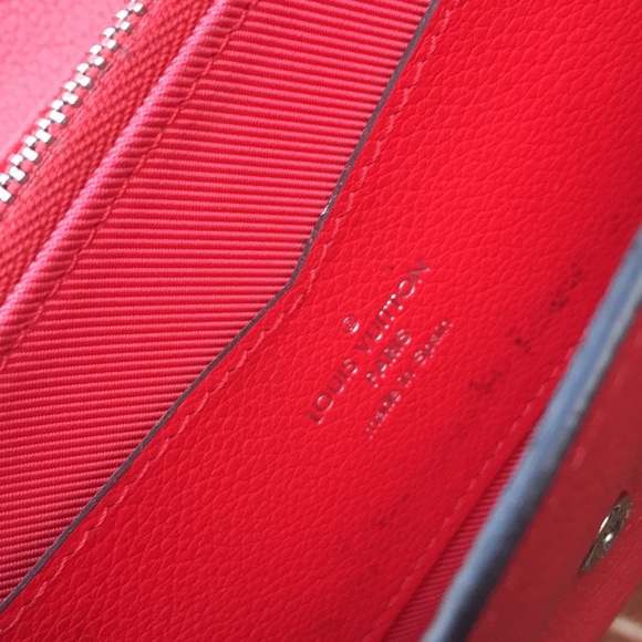 Authentic Louis Vuitton Wallet - Picture 4 of 16